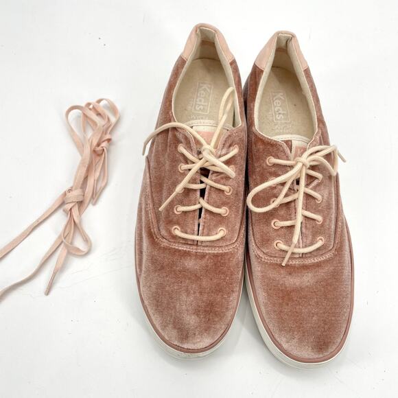 KEDS Velvet Rise Platform Sneakers in Light Pink // 10 - Picture 3 of 10